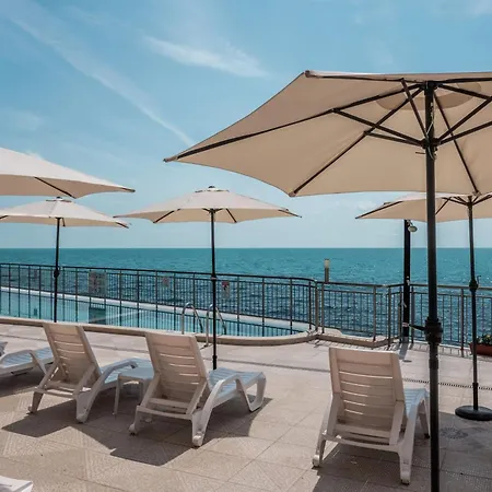 Cabacum Pleasure Beachfront Ξενοδοχείο με διαμερίσματα 3*